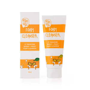 Tangerine Bright + Moist Foam Cleanser 100ml.